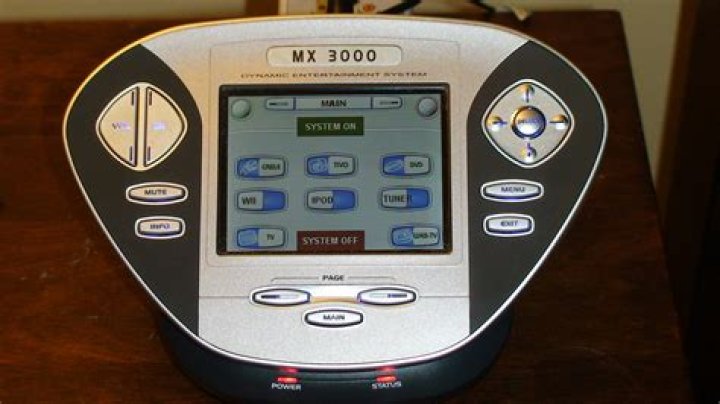 How does the universal remote complete control MX-3000 work?
