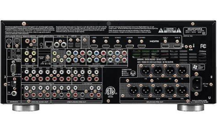 What kind of processor does Marantz av7005 have?