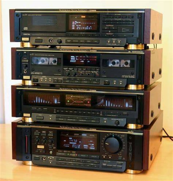 Where can I buy vintage HiFi audio equipment?